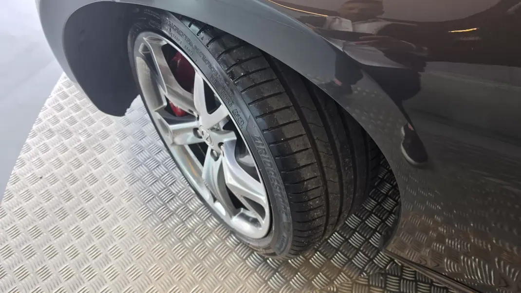 Nissan 370 Z 2010 - 39900 EUR, 111567 km - AUTO.MOTO.pt - 111567km - foto 31 de 62