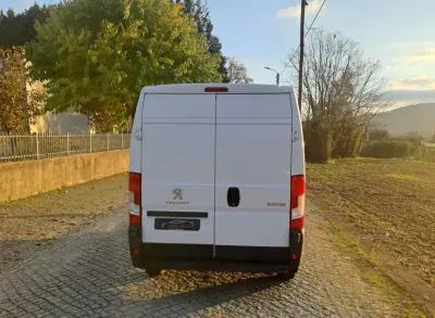 Peugeot BOXER L2H2 2.0 BLUEHDI 2015 - 15500 EUR, 87000 km - AUTO.MOTO.pt - 87000km - foto 4 de 9