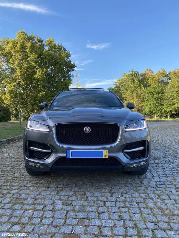 Jaguar F-Pace 2017 - 22500 EUR, 160000 km - AUTO.MOTO.pt - 160000km - foto 2 de 14