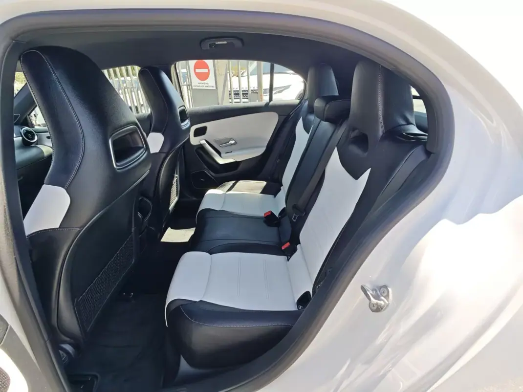 Mercedes-Benz A 200 2019 - 16500 EUR, 160000 km - 160000km - foto 18 de 30