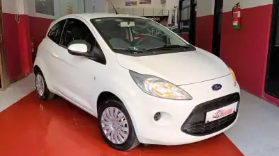 Ford KA 2015 - 7500 EUR, 111953 km - AUTO.MOTO.pt - 111953km - foto 46 de 46