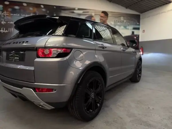 Land Rover Range Rover Evoque 2012 - 17250 EUR, 164000 km - AUTO.MOTO.pt - 164000km - foto 11 de 17