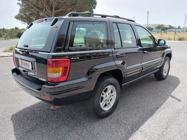 Jeep Grand Cherokee 2000 - 6490 EUR, 221450 km - AUTO.MOTO.pt - 221450km - foto 15 de 39