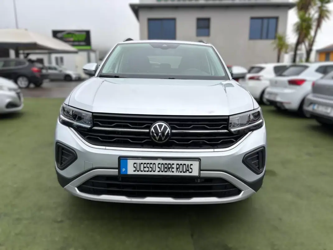 Volkswagen T-Cross 2025 - 24490 EUR, 22848 km - AUTO.MOTO.pt - 22848km - foto 4 de 14
