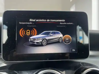 Mercedes-Benz C 300 2017 - 22999 EUR, 102000 km - AUTO.MOTO.pt - 102000km - foto 25 de 31