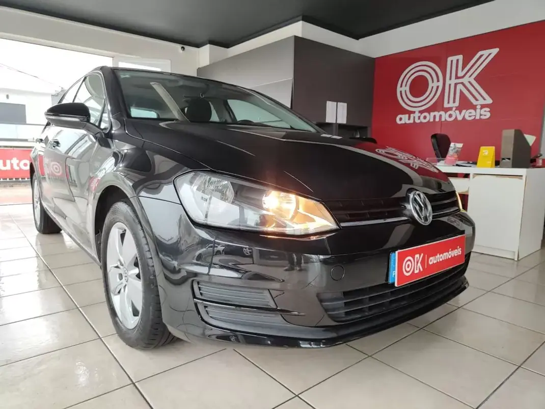Volkswagen Golf 2013 - 10750 EUR, 198000 km - AUTO.MOTO.pt - 198000km - foto 1 de 34
