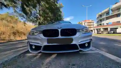 BMW 320 2012 - 12000 EUR, 241000 km - 241000km - foto 10 de 13