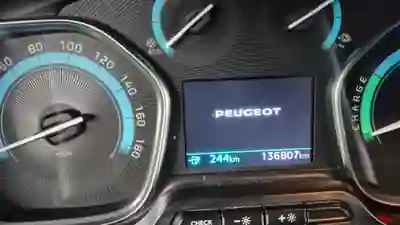 Peugeot Expert 2023 - 21350 EUR, 136807 km - AUTO.MOTO.pt - 136807km - foto 15 de 15