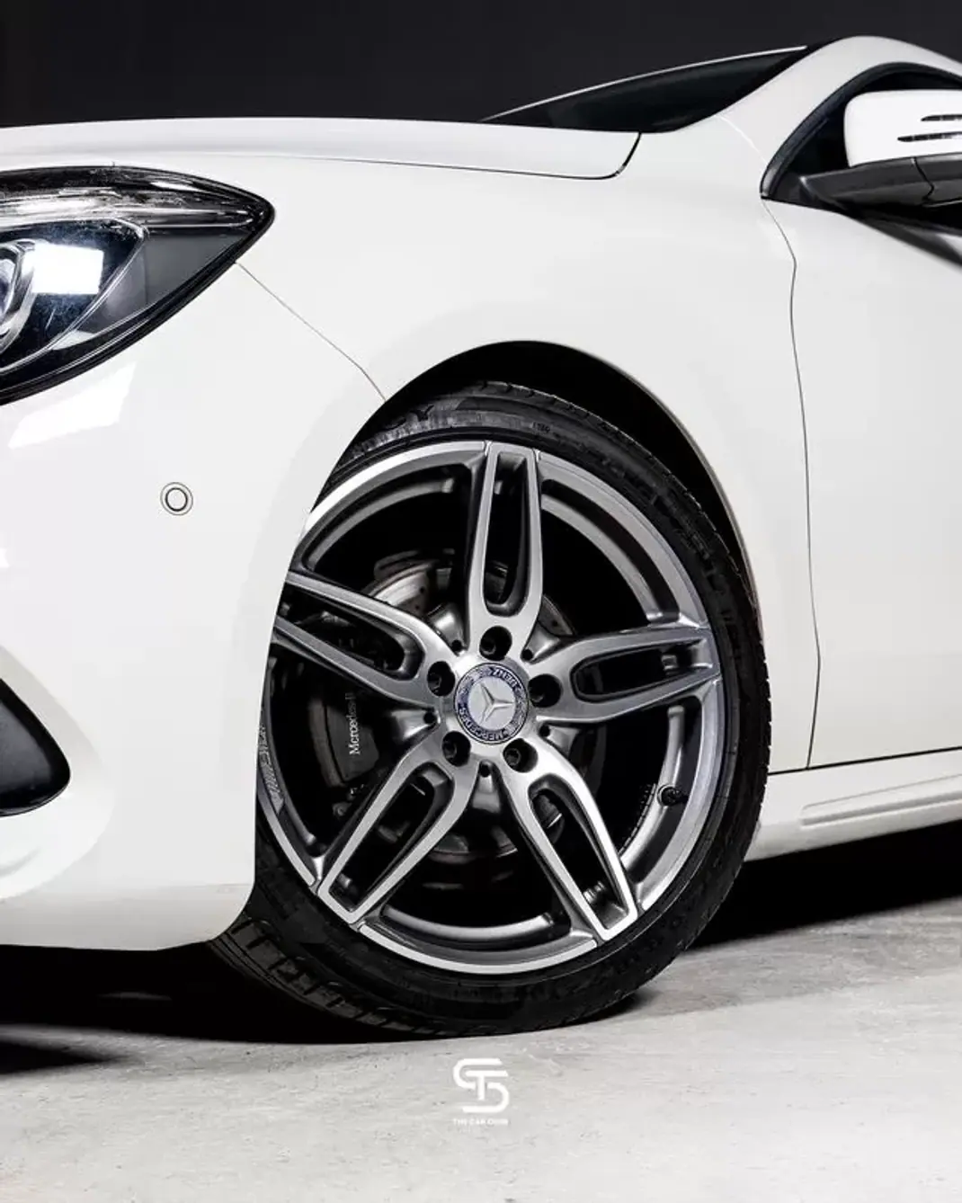 Mercedes-Benz CLA 180 2017 - 20950 EUR, 135000 km - 135000km - foto 5 de 26