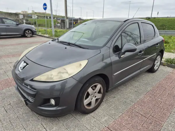 Peugeot 207 1.4 HDI 2011 Diesel