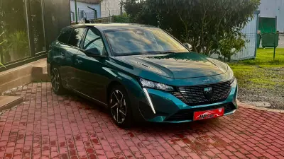 Peugeot 308 SW 2023 - 22990 EUR, 145000 km - AUTO.MOTO.pt - 145000km - foto 6 de 24