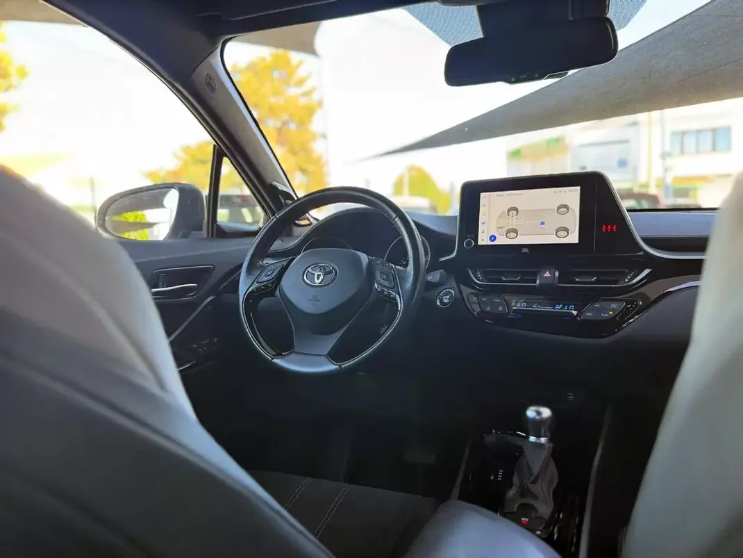 Toyota C-HR 2022 - 30900 EUR, 79989 km - 79989km - foto 34 de 60