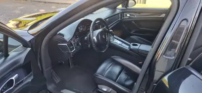 Porsche Panamera 2015 - 42000 EUR, 150600 km - foto 6 de 6