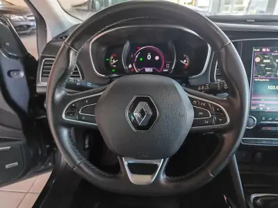 Renault Mégane Sport Tourer 2019 - 13750 EUR, 155000 km - AUTO.MOTO.pt - 155000km - foto 25 de 35