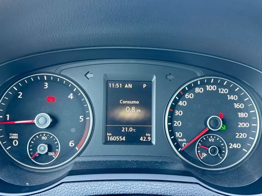 Volkswagen Sharan 2016 - 24900 EUR, 160555 km - AUTO.MOTO.pt - 160555km - foto 24 de 24