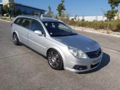 Opel Vectra Caravan 2007 - 2950 EUR, 221508 km - AUTO.MOTO.pt - 221508km - foto 2 de 14