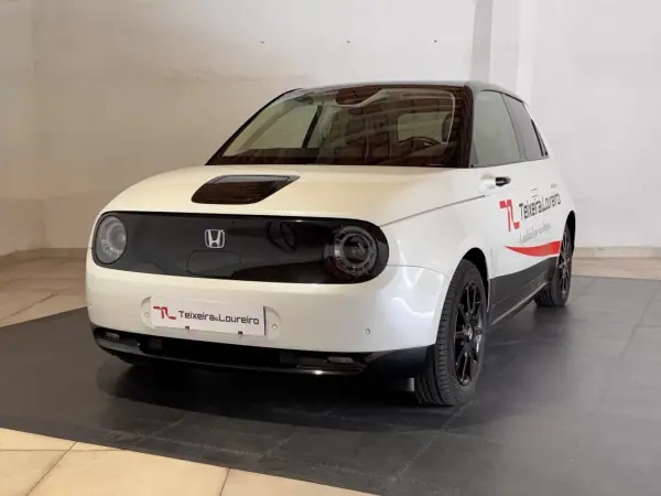 Honda e 2021