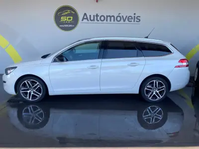 Peugeot 308 SW 2015 - 180000km