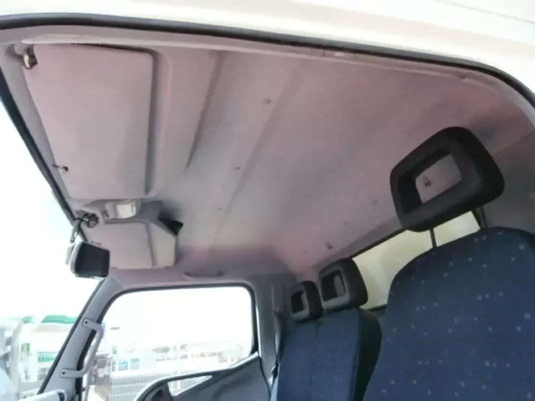 Mitsubishi 2007 - 19000 EUR, 154309 km - AUTO.MOTO.pt - 154309km - foto 18 de 25