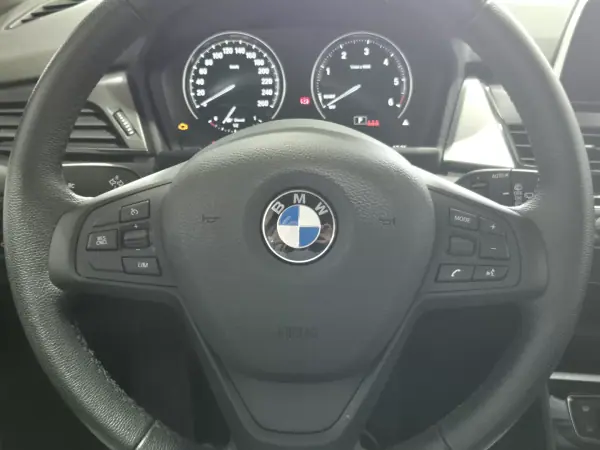 BMW 216 Gran Tourer 2022 - 25500 EUR, 73000 km - AUTO.MOTO.pt - 73000km - foto 10 de 35