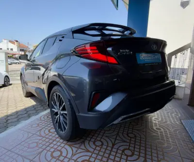 Toyota C-HR 2020 - 24950 EUR, 67000 km - AUTO.MOTO.pt - 67000km - foto 8 de 26