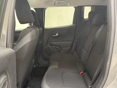 Jeep Renegade 2019 - 16990 EUR, 89500 km - AUTO.MOTO.pt - 89500km - foto 24 de 24