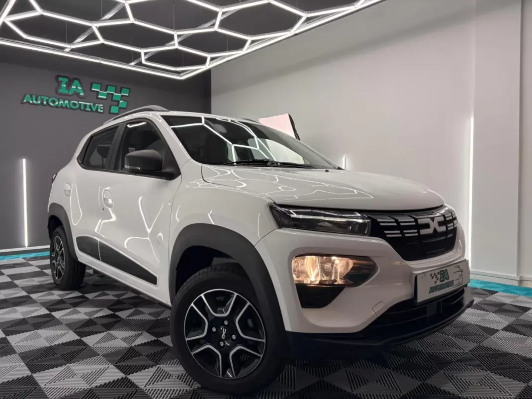 Dacia Spring 2023 - 12250 EUR, 8500 km - AUTO.MOTO.pt - 8500km - foto 3 de 14
