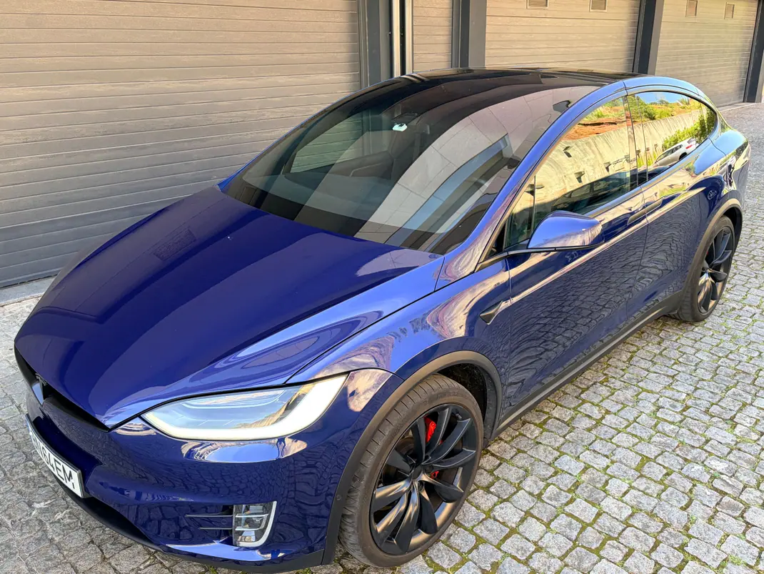 Tesla Model X 2018 - 36300 EUR, 176000 km - 176000km - foto 9 de 15