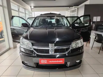 Dodge Journey 2010 - 11750 EUR, 113500 km - AUTO.MOTO.pt - 113500km - foto 24 de 36