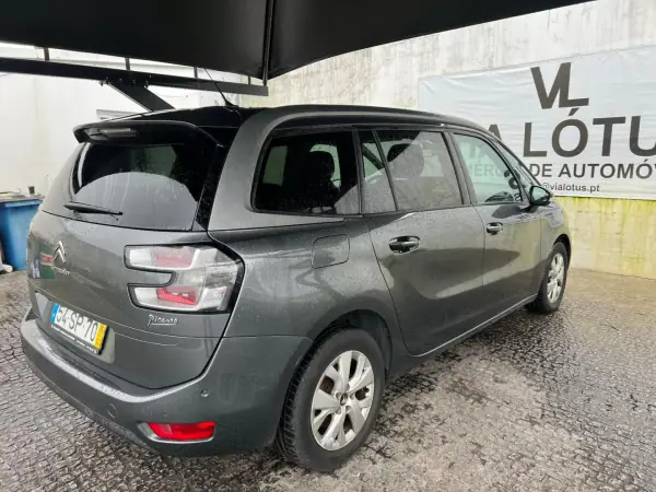 Citroën C4 Grand Picasso 2015 - 10900 EUR, 246000 km - AUTO.MOTO.pt - 246000km - foto 10 de 12
