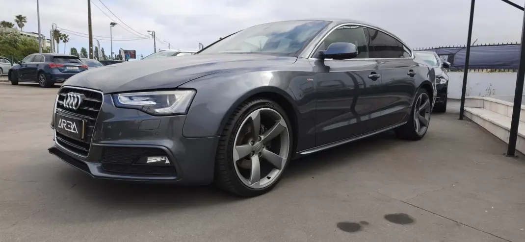 Audi A5 Sportback 2016 - 27900 EUR, 151765 km - 151765km - foto 4 de 11