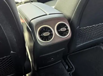 Mercedes-Benz CLA 250 2023 - 31500 EUR, 60000 km - AUTO.MOTO.pt - 60000km - foto 24 de 30