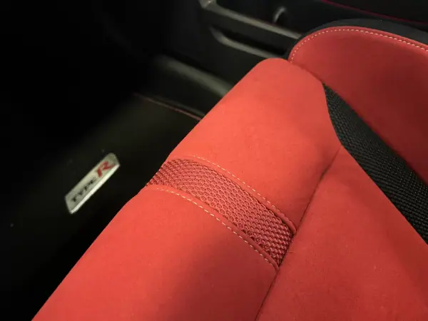 Honda Civic 2016 - 30990 EUR, 140000 km - AUTO.MOTO.pt - 140000km - foto 44 de 60