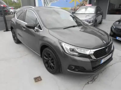 DS DS3 2017 - 16500 EUR, 56952 km - 56952km - foto 3 de 12