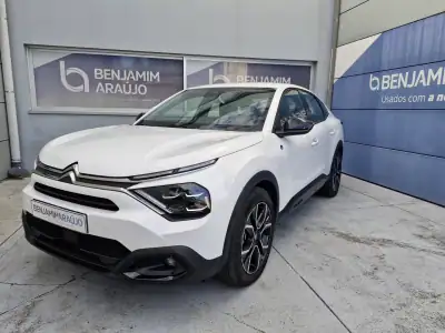 Citroën e-C4 X 2024 - 31000 EUR, 11664 km - AUTO.MOTO.pt - 11664km - foto 4 de 22