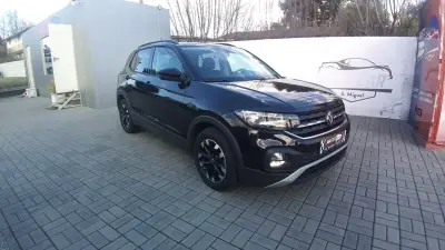 Volkswagen T-Cross 2023 - 18950 EUR, 112531 km - AUTO.MOTO.pt - 112531km - foto 38 de 40