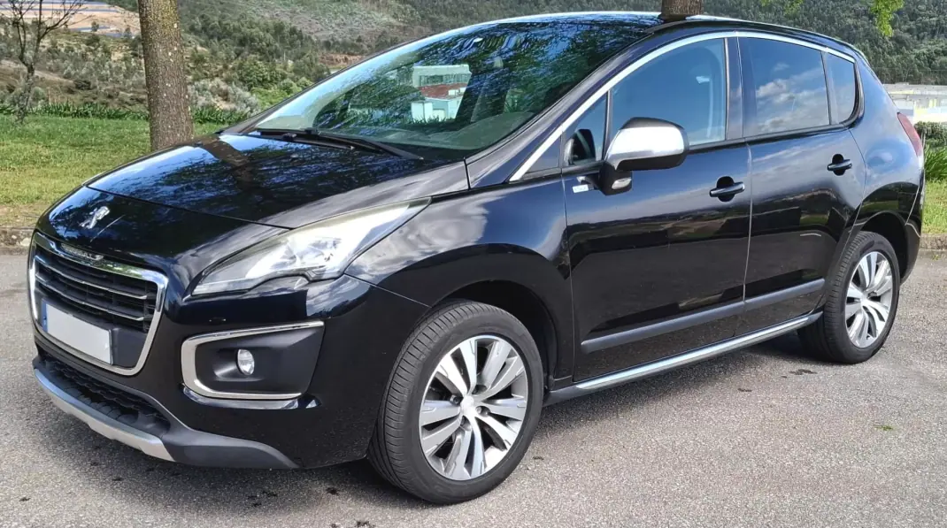 Peugeot 3008 2015 - 11950 EUR, 215000 km - AUTO.MOTO.pt - 215000km - foto 1 de 11