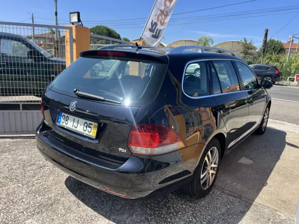 Volkswagen Golf Variant 2009 - 6650 EUR, 137047 km - 137047km - foto 7 de 9