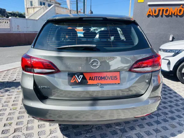 Opel Astra Caravan 2019 - 12950 EUR, 67783 km - AUTO.MOTO.pt - 67783km - foto 6 de 12