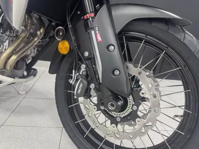 2025 - 5490 EUR, 0 km - AUTO.MOTO.pt - foto 19 de 31