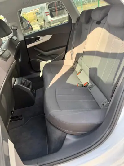 Audi A4 Avant 2020 - 26900 EUR, 165000 km - AUTO.MOTO.pt - 165000km - foto 27 de 28