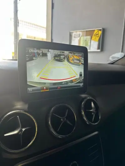 Mercedes-Benz CLA 220 2017 - 22500 EUR, 209125 km - AUTO.MOTO.pt - 209125km - foto 30 de 33