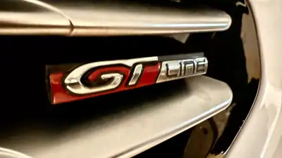 Peugeot RCZ 2015 - 17900 EUR, 144034 km - AUTO.MOTO.pt - 144034km - foto 15 de 64