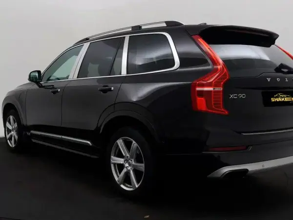 Volvo XC 90 2016 - 26790 EUR, 221486 km - AUTO.MOTO.pt - 221486km - foto 4 de 16