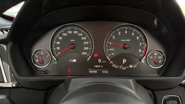 BMW M4 2016 - 53990 EUR, 109780 km - AUTO.MOTO.pt - 109780km - foto 23 de 35