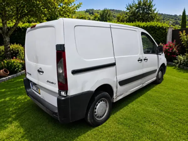 Citroën Jumpy 2010 - 1950 EUR, 424119 km - AUTO.MOTO.pt - 424119km - foto 6 de 9