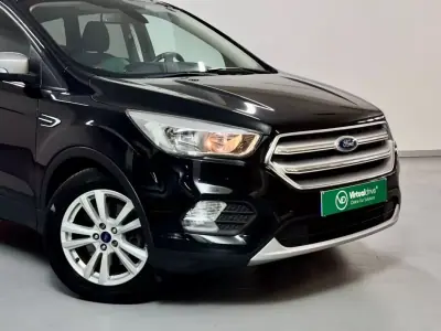 Ford Kuga 2017 - 11750 EUR, 111000 km - 111000km - foto 4 de 55