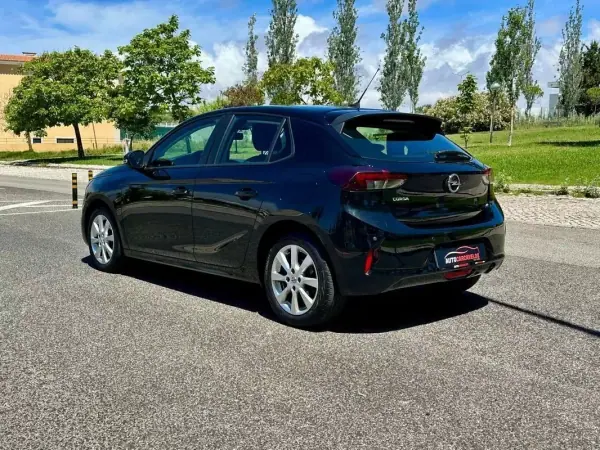 Opel Corsa 2021 - 11340 EUR, 50000 km - AUTO.MOTO.pt - 50000km - foto 6 de 37