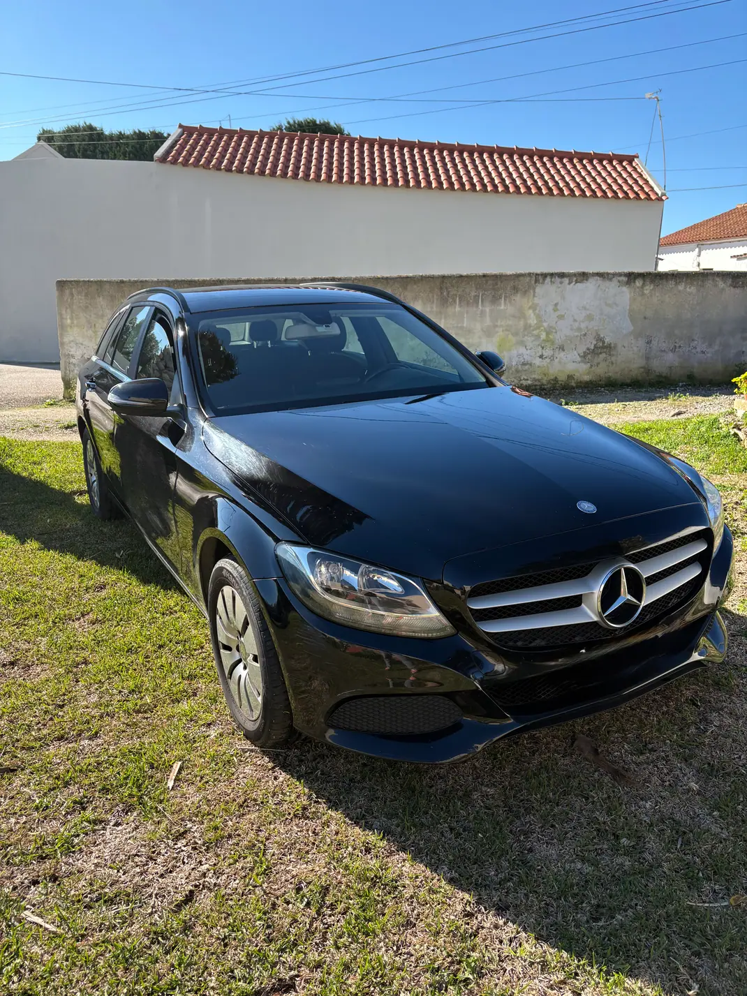 Mercedes-Benz C 200 2016 - 12000 EUR, 227000 km - AUTO.MOTO.pt - 227000km - foto 1 de 5