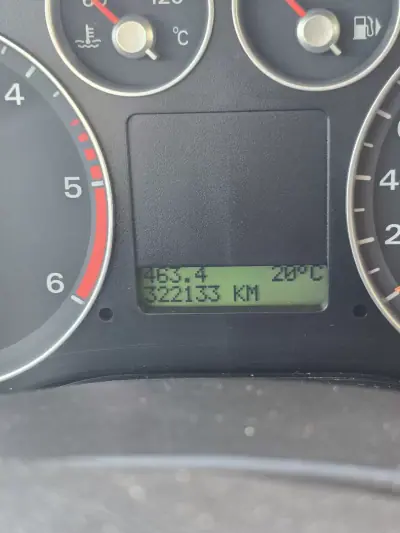 Ford Focus 2006 - 2750 EUR, 323000 km - 323000km - foto 15 de 17